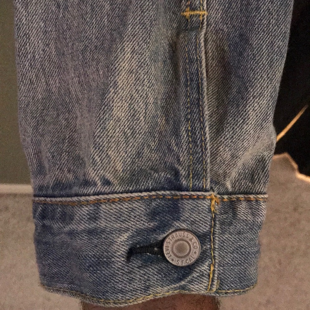 Levi’s (Xl) Patch Shadow Trucker Jacket - image 7